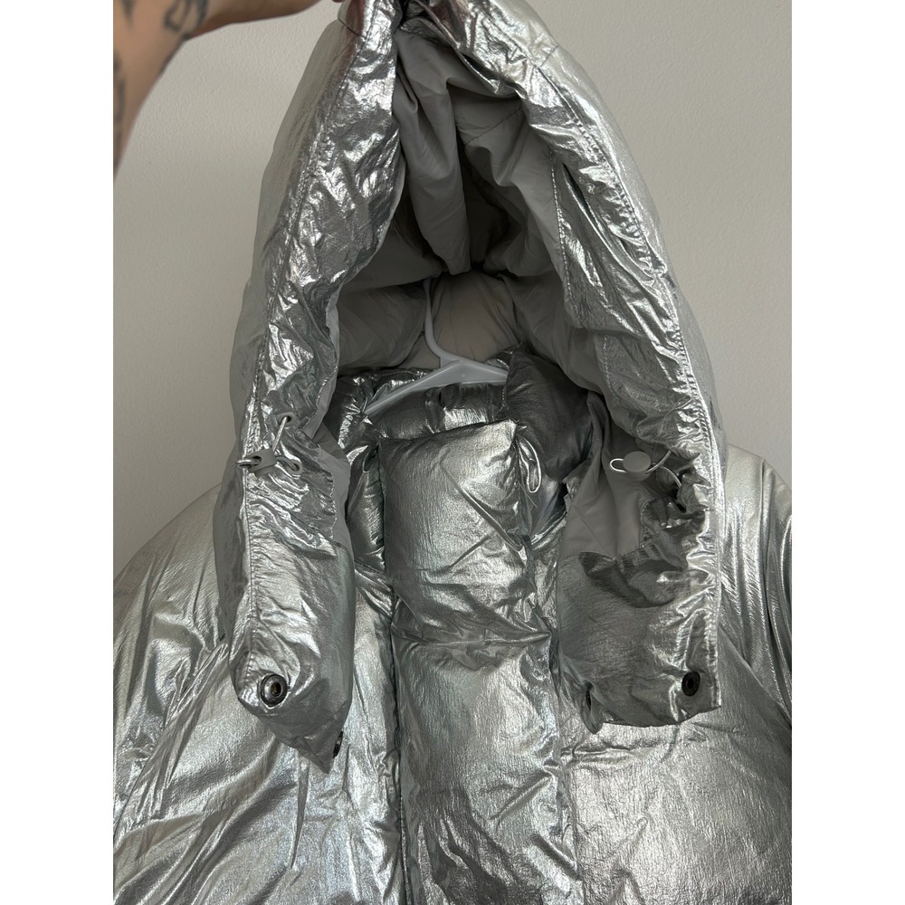 KHY Kylie Jenner Standard Puffer Jacket XXS Silver Metallic Oversized Hooded - Picture 6 of 14